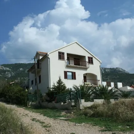 By The Sea Komiza, Vis - 1149 Апартаменты